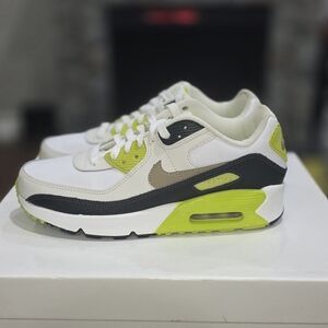 Nike Air Max 90 White Cyber Dark Smoke Grey Khaki